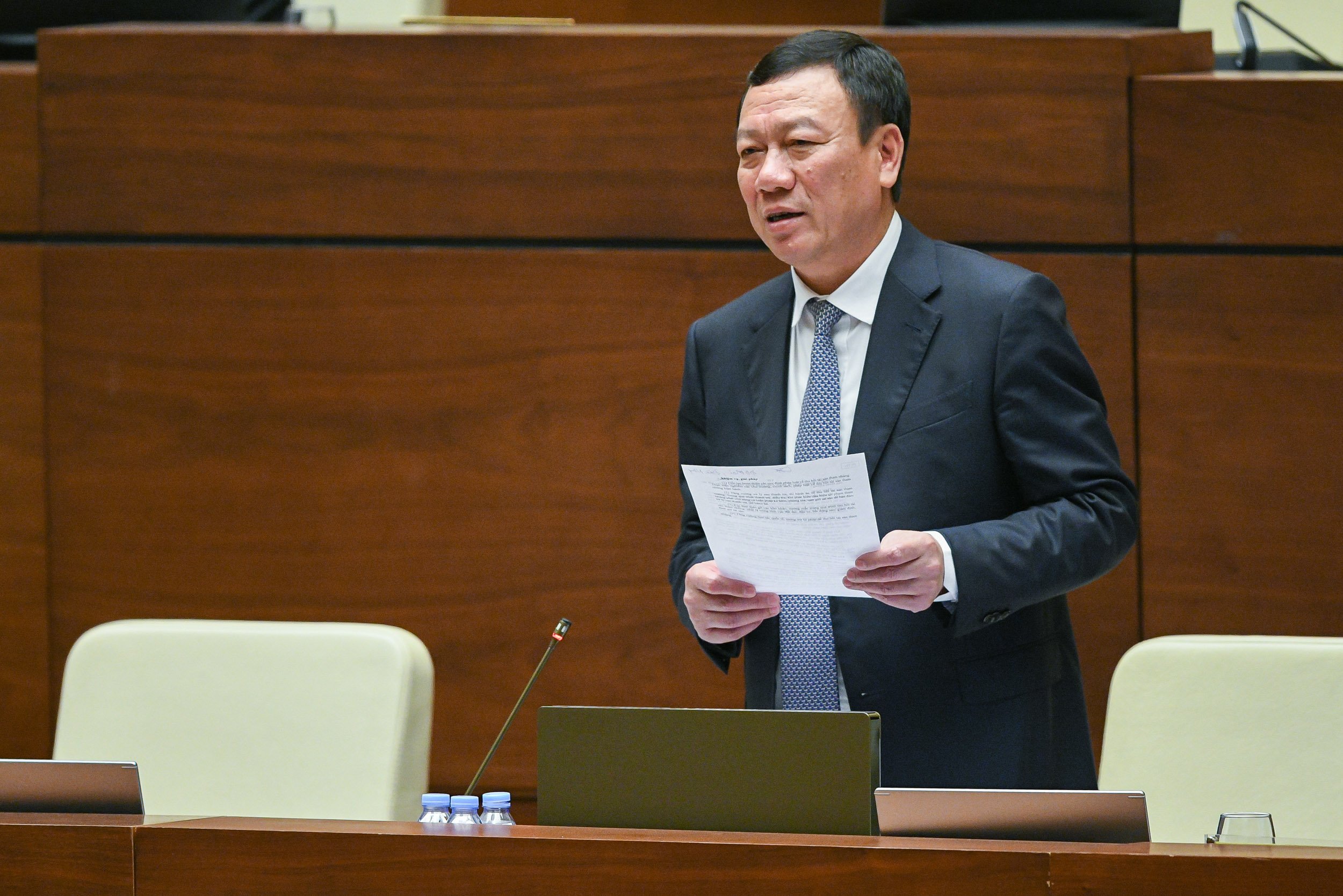 Đại biểu Quốc hội kiến nghị thanh tra đột xuất việc tạm ngừng bán xăng dầu