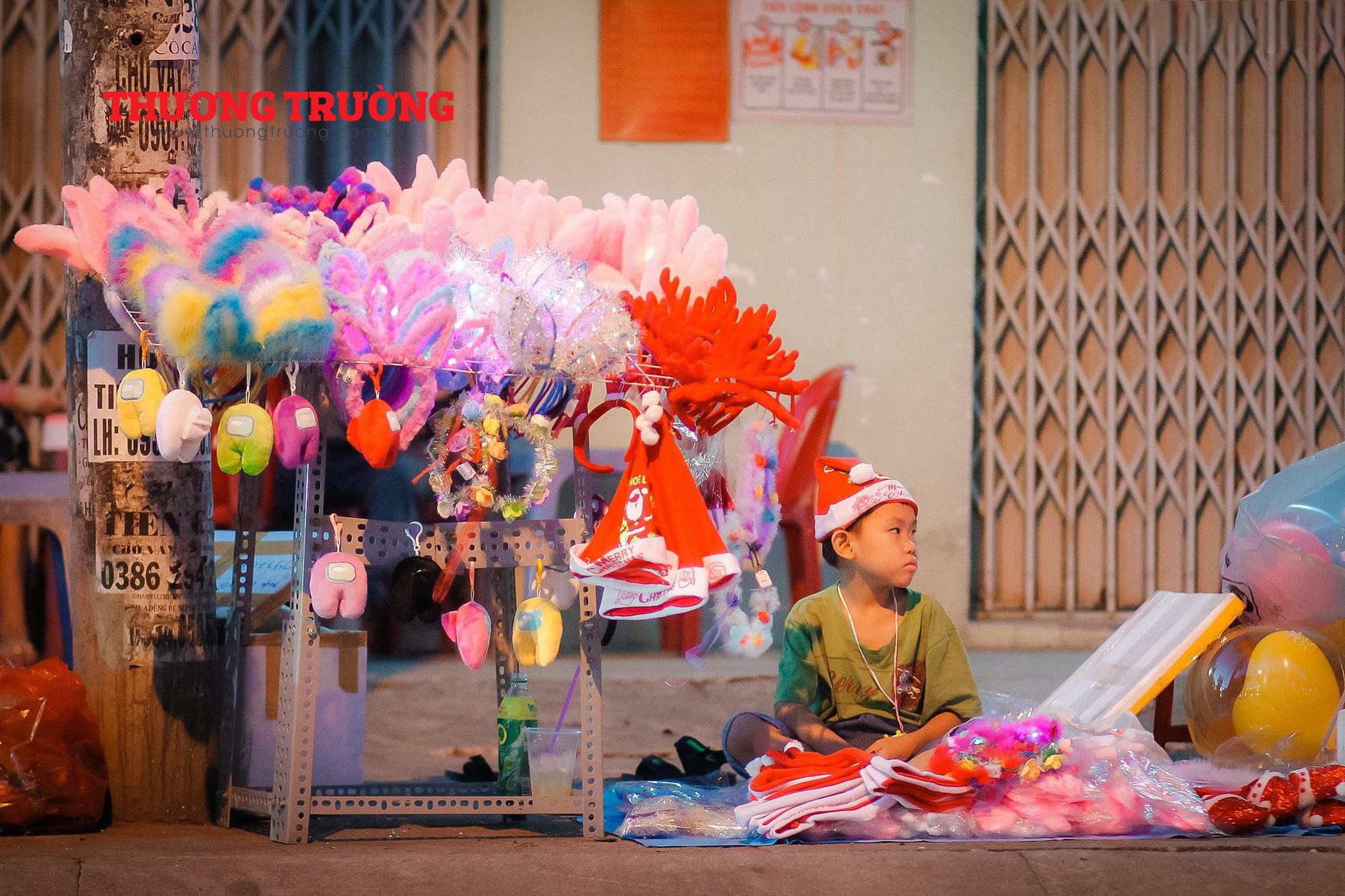 Thị trường đồ trang trí dịp Giáng sinh tại TPHCM Nhộn nhịp vào mùa