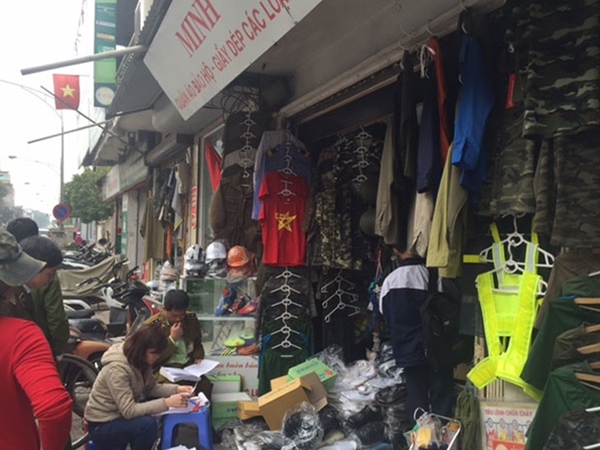 Những hành vi nào bị cấm trong đầu tư kinh doanh quân trang quân dụng