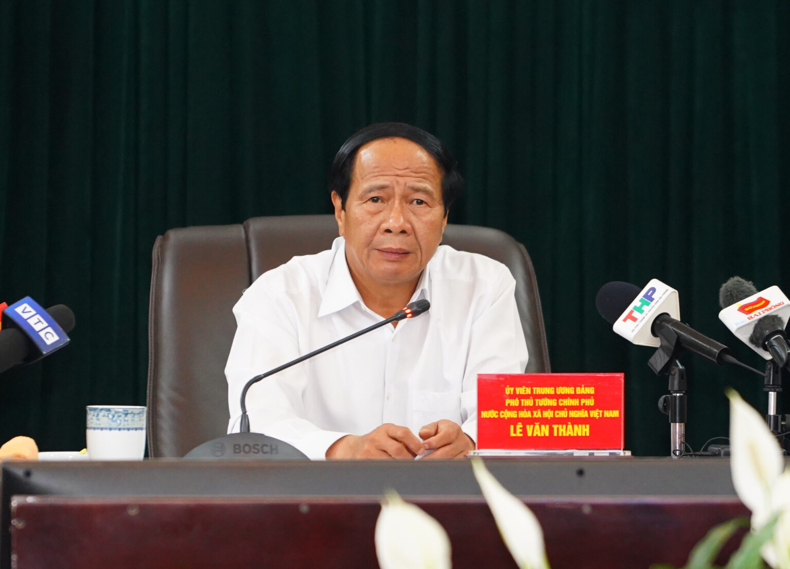 Phó Thủ tướng Lê Văn Thành Hải Phòng cần hoàn thành Quy hoạch đẩy nhanh tiến độ công trình giao thông