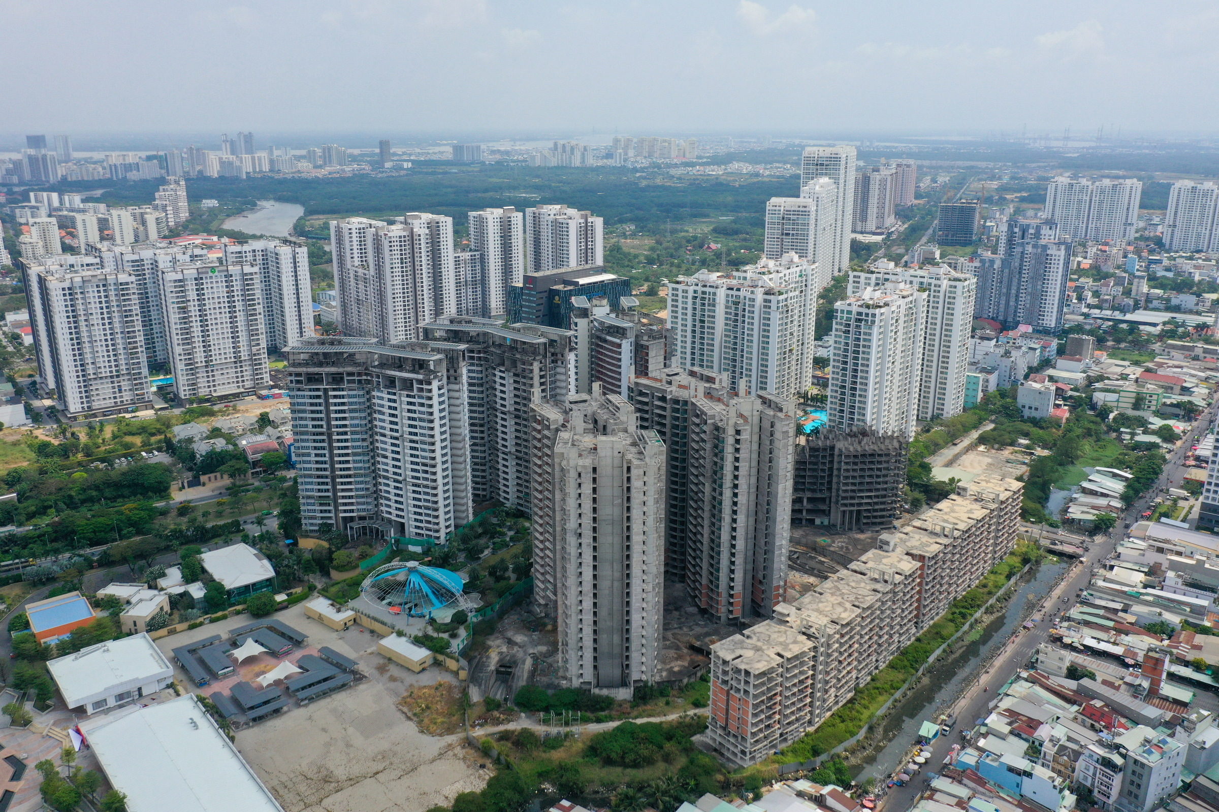 Phó Thống đốc NHNN Đào Minh Tú Không siết tín dụng bất động sản