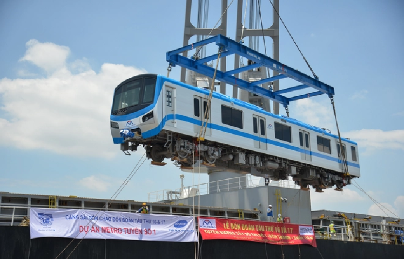 Toàn bộ 17 đoàn tàu Metro tuyến số 1 đã về đến TPHCM