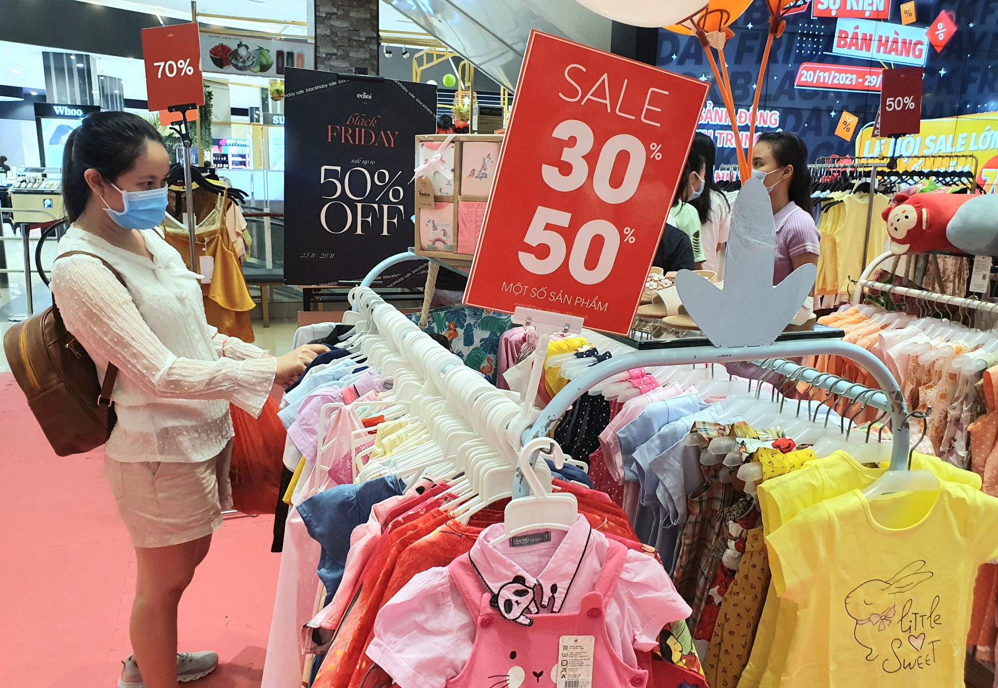 TP Hồ Chí Minh triển khai tháng khuyến mại tập trung giảm giá tới 100