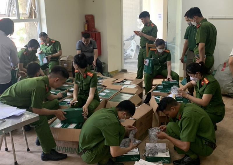 Phát hiện gần 12000 sản phẩm khóa cửa có dấu hiệu bị làm giả trị giá 12 tỷ đồng tại Hà Nội