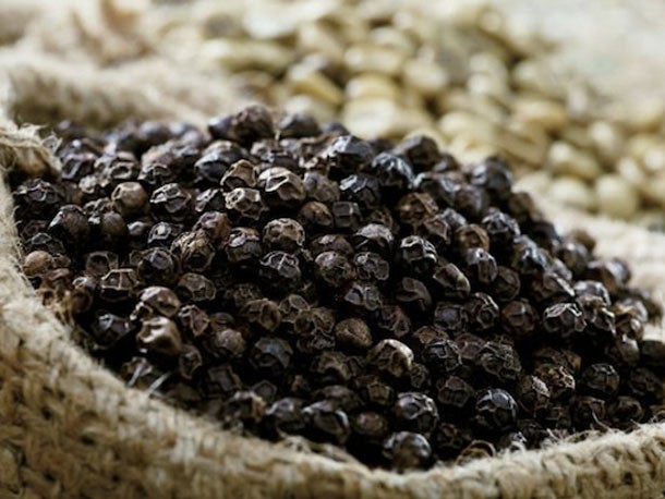 Giá tiêu hôm nay 286 Thị trường trong nước giao dịch từ 69500 - 72500 đkg