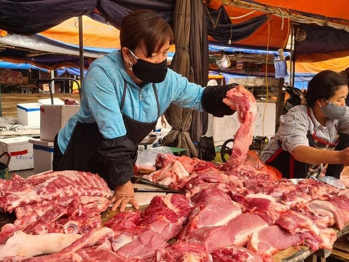 Tăng cường kiểm tra kiểm soát chợ đầu mối và khâu giết mổ không để đầu cơ trục lợi đẩy giá