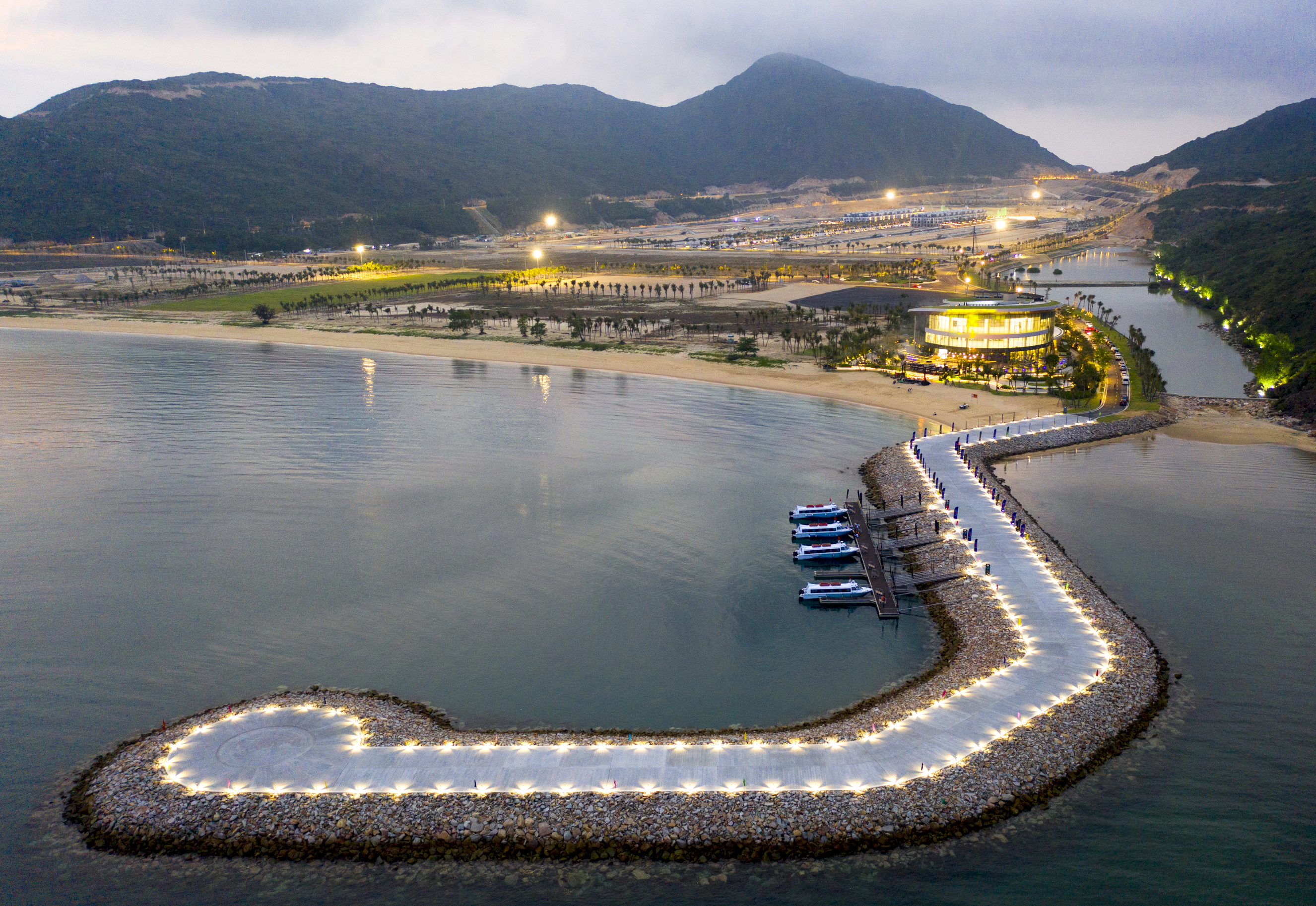 MerryLand Quy Nhơn Những công trình mê hoặc Miss World Vietnam 2022