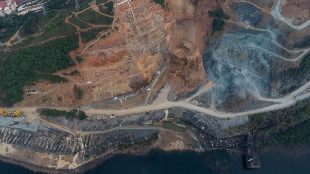 Dự án Nhà máy Thủy điện Hòa Bình mở rộng chưa được phép thi công trở lại