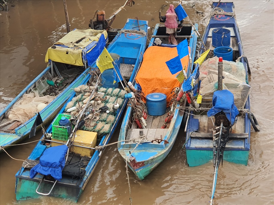 Nghiên cứu kiến nghị hỗ trợ người dân bị ảnh hưởng của giá xăng dầu tăng cao