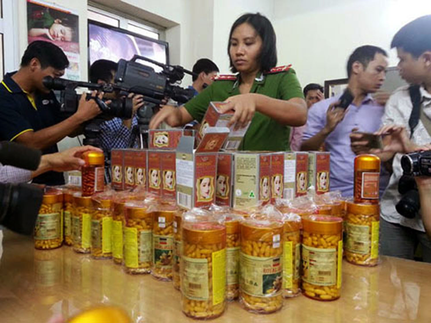 Thuốc và thực phẩm chức năng giả đã để lại cho người tiêu dùng nhiều hệ lụy