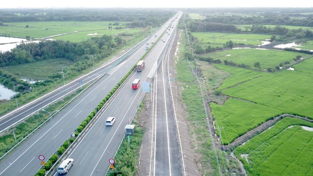 Bộ Giao thông Vận tải đề xuất chia 729 km cao tốc Bắc Nam thành 30 gói thầu