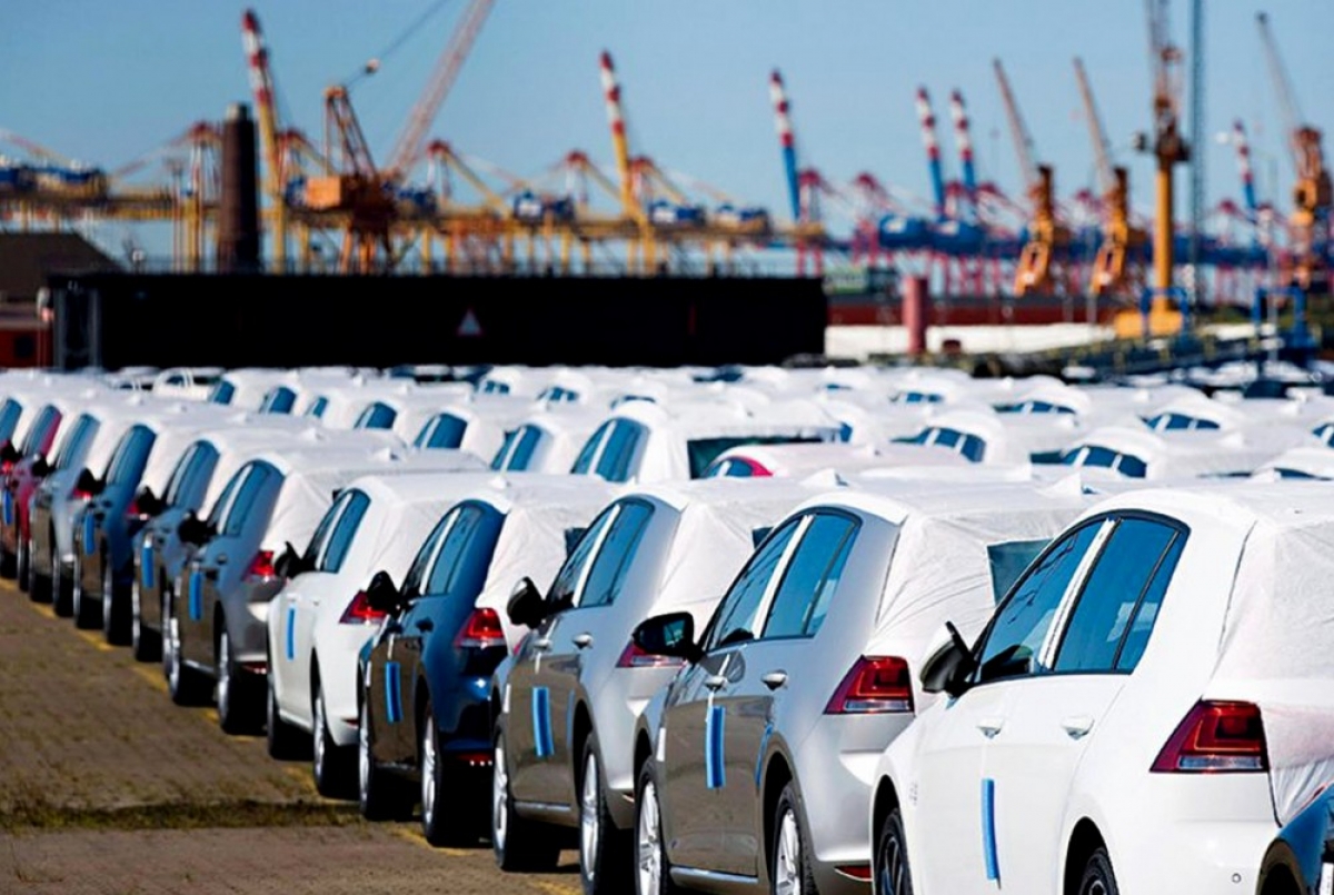 Chuyển hồ sơ xe ô nhập khẩu không nhằm mục đích thương mại sang cơ quan thuế