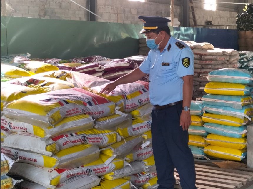 Kinh doanh phân bón giả một cơ sở bị phạt 80 triệu đồng