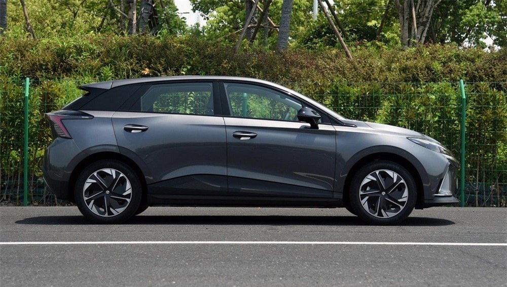 MG Mulan 2023 gây sốt với 10000 khách hàng đặt mua chỉ sau 1 giờ