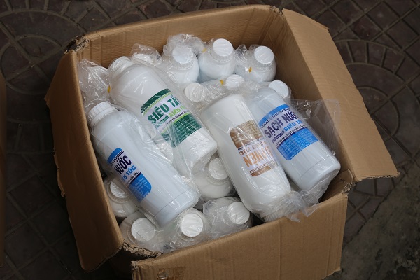 Công an tỉnh Sóc Trăng triệt phá cơ sở pha chế đóng gói số lượng lớn thuốc nuôi trồng thủy sản giả