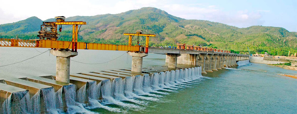 Chủ tịch Xây dựng 47 C47 và công ty có liên quan đồng loạt thoái bớt vốn 