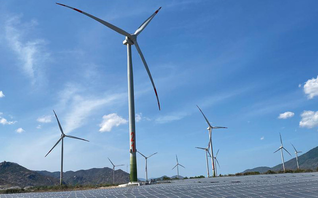 Khung giá mới cho dự án điện gió điện mặt trời chuyển tiếp