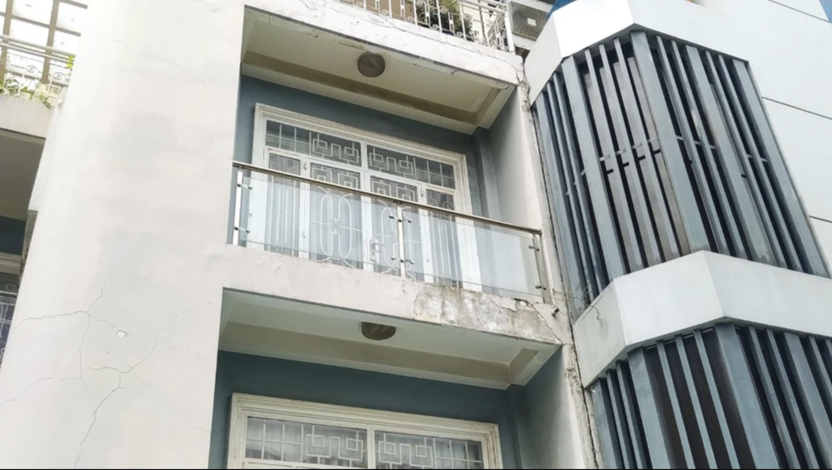 Vụ robot đào đường làm nứt nhà dân Sở GTVT TPHCM yêu cầu tạm ngừng thi công