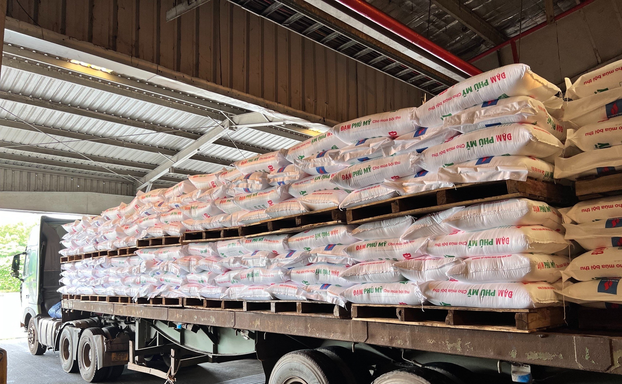 Lượng phân bón Phú Mỹ tăng trên 980000 tấn tăng 12 so với cùng kỳ