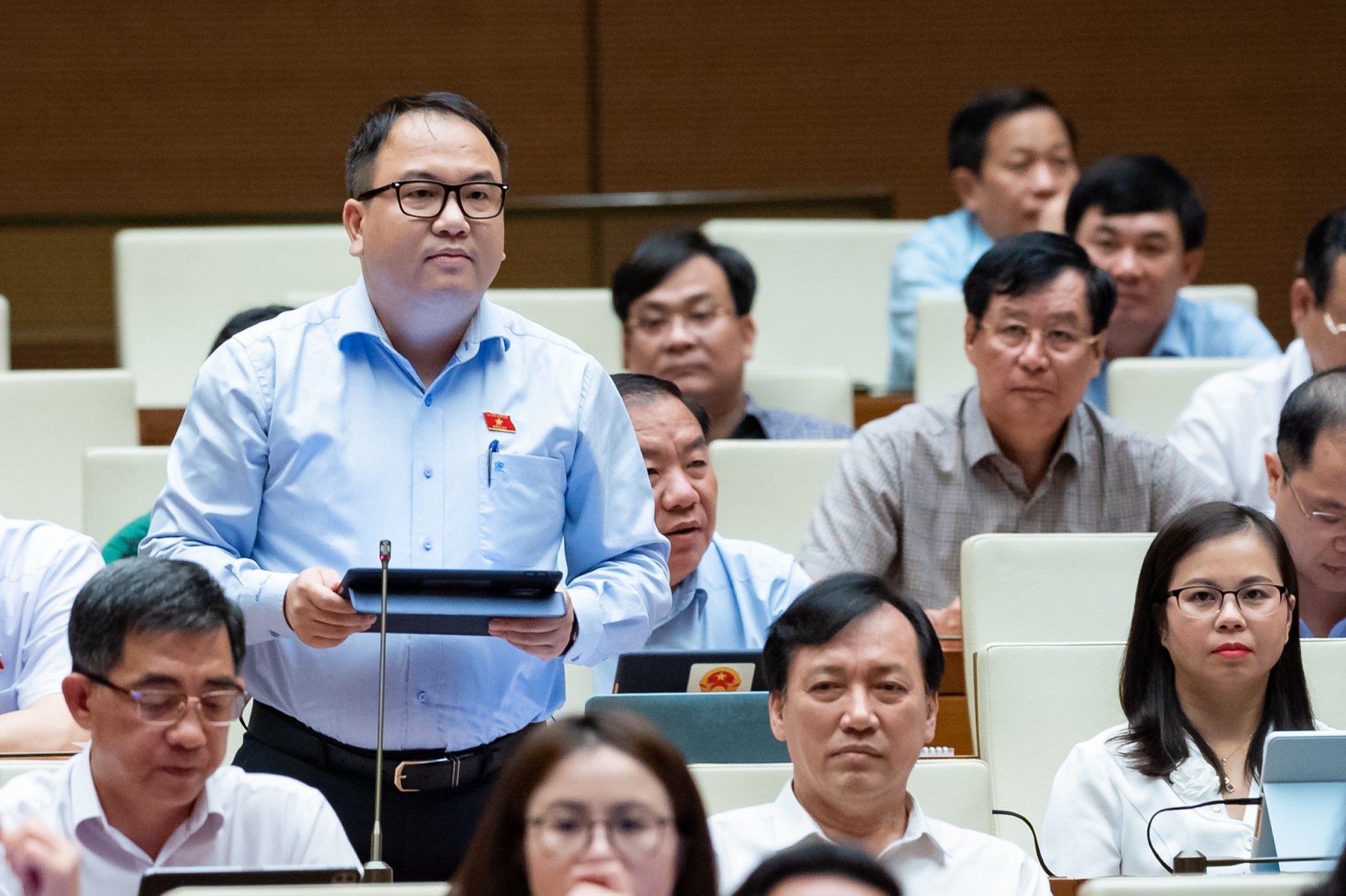 Đề nghị tăng lương tối thiếu cho người lao động cùng thời điểm thực hiện cải cách tiền lương - Ảnh 1.