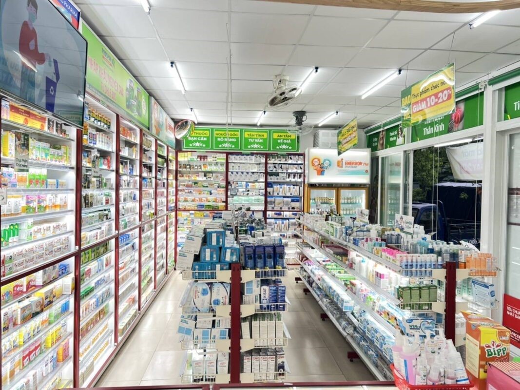 Những ai chịu trách nhiệm khi dược mỹ phẩm không đạt chất lượng sau 1 thời gian lưu hành