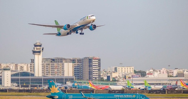 Bộ GTVT yêu cầu rà soát giấy phép kinh doanh toàn bộ các hãng hàng không