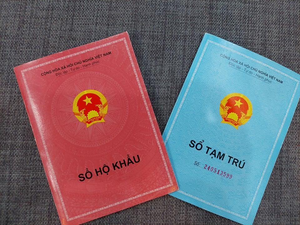 Yêu cầu xử lý nghiêm cán bộ công chức viên chức yêu cầu người dân xuất trình sổ hộ khẩu giấy