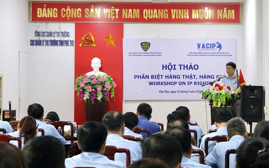Bảo vệ quyền sở hữu trí tuệ nhãn hiệu với hàng thật
