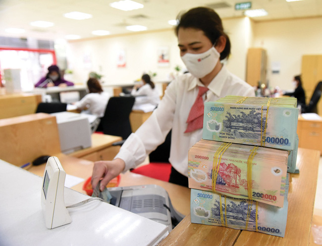 Hàng loạt ngân hàng giảm lãi suất huy động