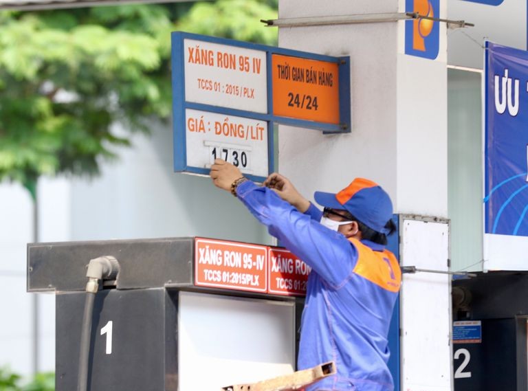 Giá xăng tăng từ 1220 1295 đồnglít