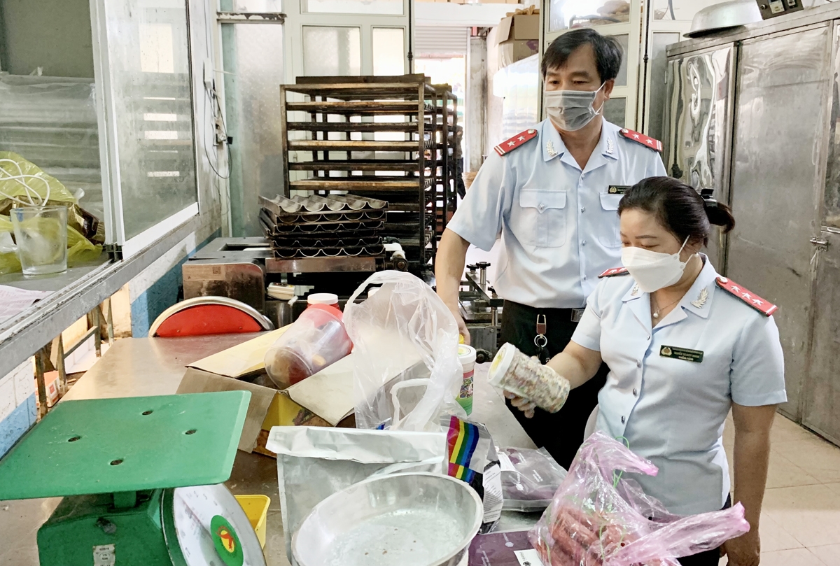 Vi phạm trong lĩnh vực An toàn thực phẩm một doanh nghiệp bị xử phạt