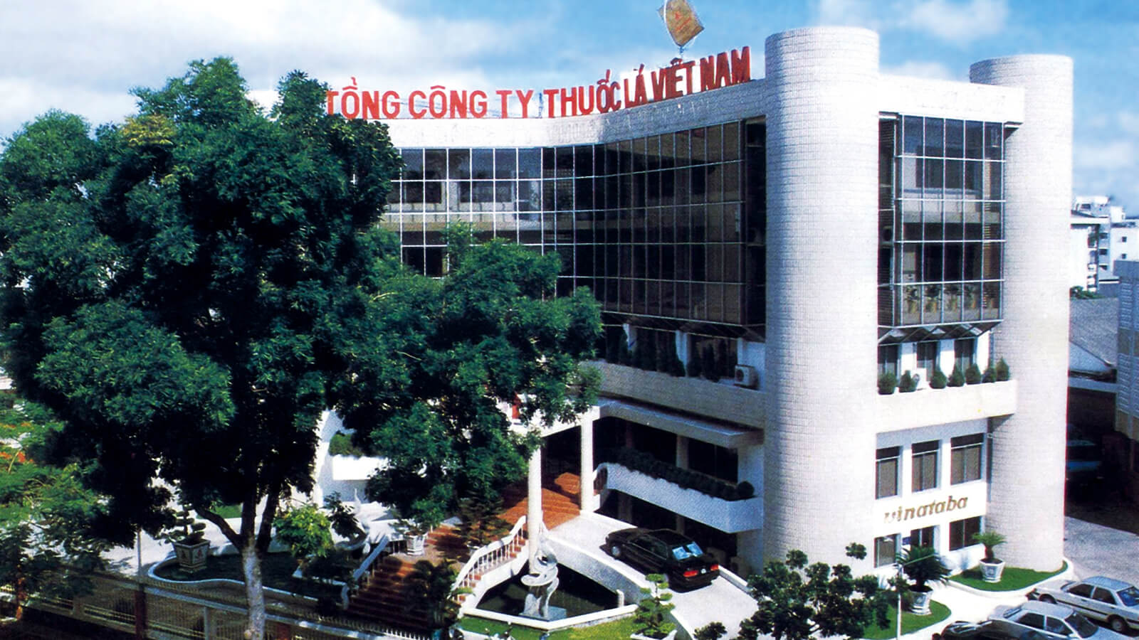 Vì sao TPHCM thu hồi hủy bỏ sổ đỏ khu đất vàng 31ha của Vinataba
