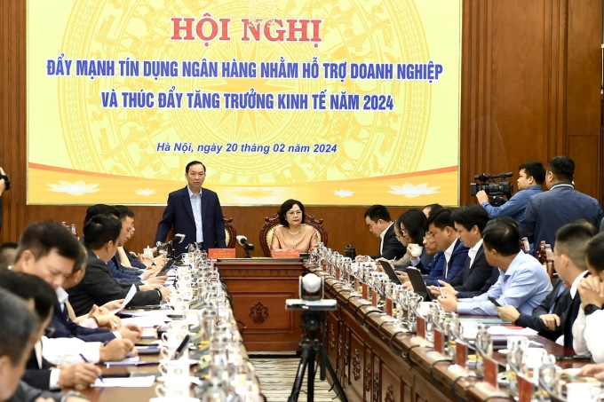 Vì sao tín dụng tăng trưởng âm trong tháng 12024