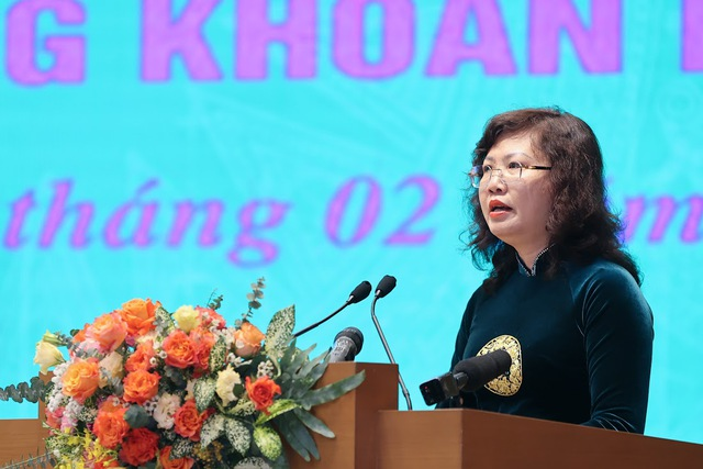 Thủ tướng chủ trì Hội nghị triển khai nhiệm vụ phát triển thị trường chứng khoán năm 2024