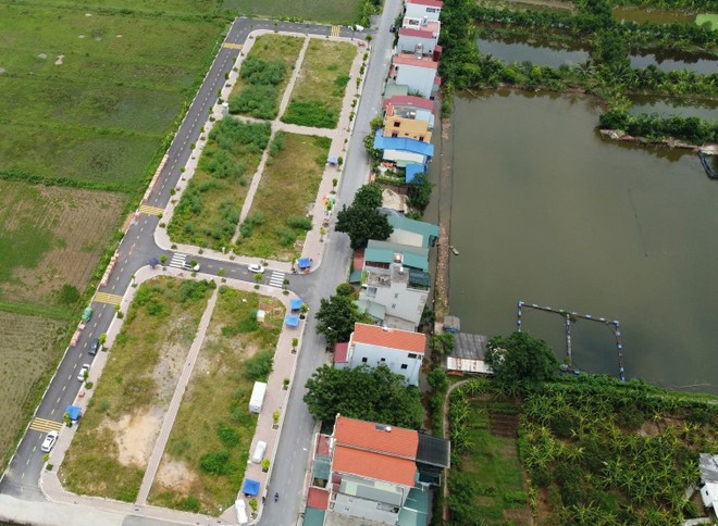 Khách hàng trúng đấu giá lô đất 100 triệu đồngm2 đã bỏ cọc