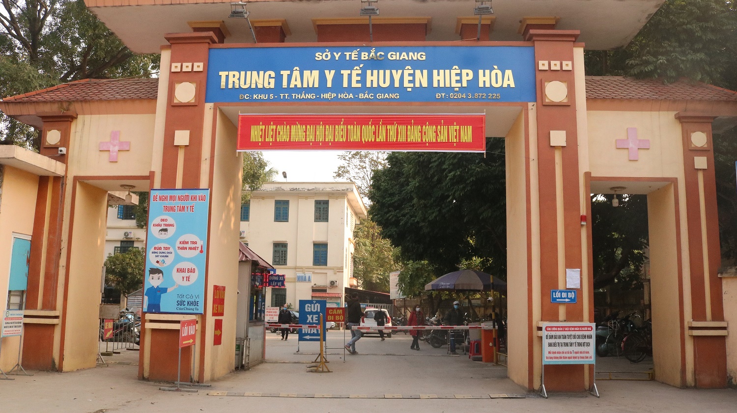 Bắc Giang Công an xử lý vụ bệnh nhân Covid19 trốn đi mua đồ ăn