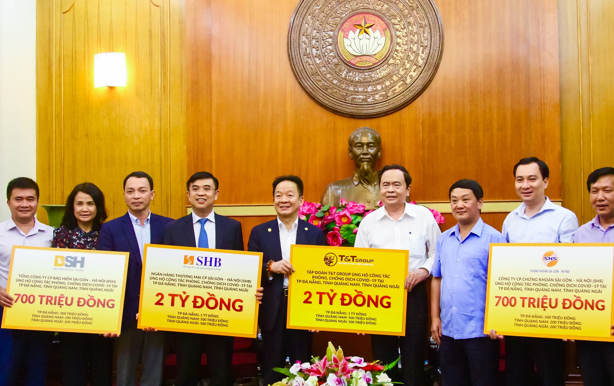 TT Group và hệ sinh thái của bầu Hiển đóng góp gần 240 tỷ đồng phòng chống dịch COVID19