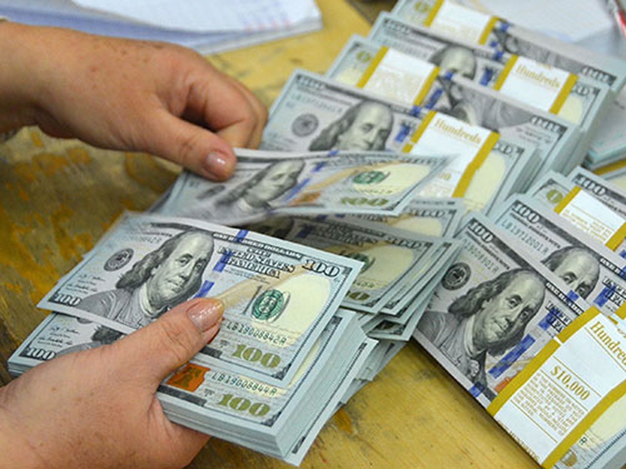 Tỷ giá ngoại tệ ngày 106 Đồng USD tiếp tục đi xuống
