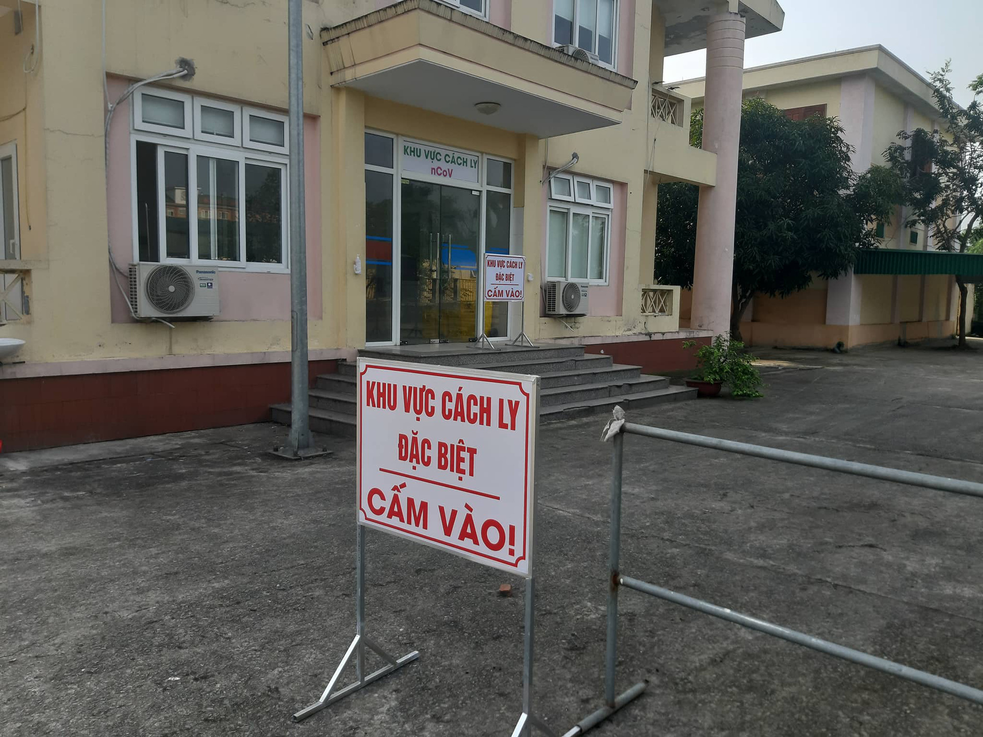 Nghệ An Khai báo y tế gian dối nam thanh niên bị xử phạt 15 triệu đồng