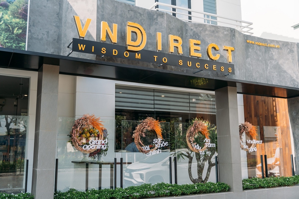Một quỹ ngoại thoái sạch vốn tại VNDirect