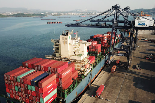 Việt Nam nhập siêu 27 tỷ USD trong 7 tháng đầu năm