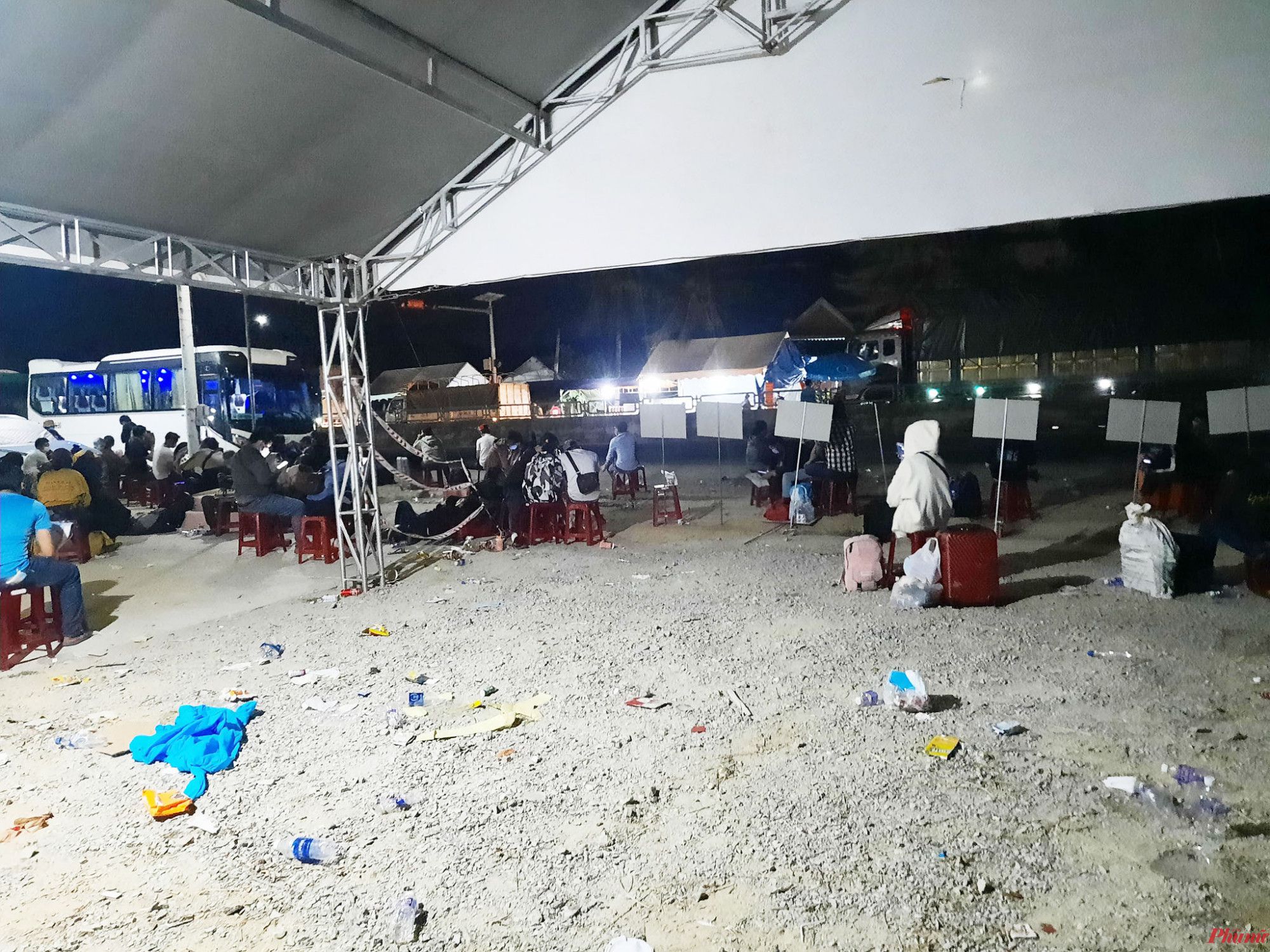Quảng Ngãi Tạm dừng tiếp nhận công dân Quảng Ngãi trở về từ các tỉnh từ 0 giờ 00 ngày 0182021