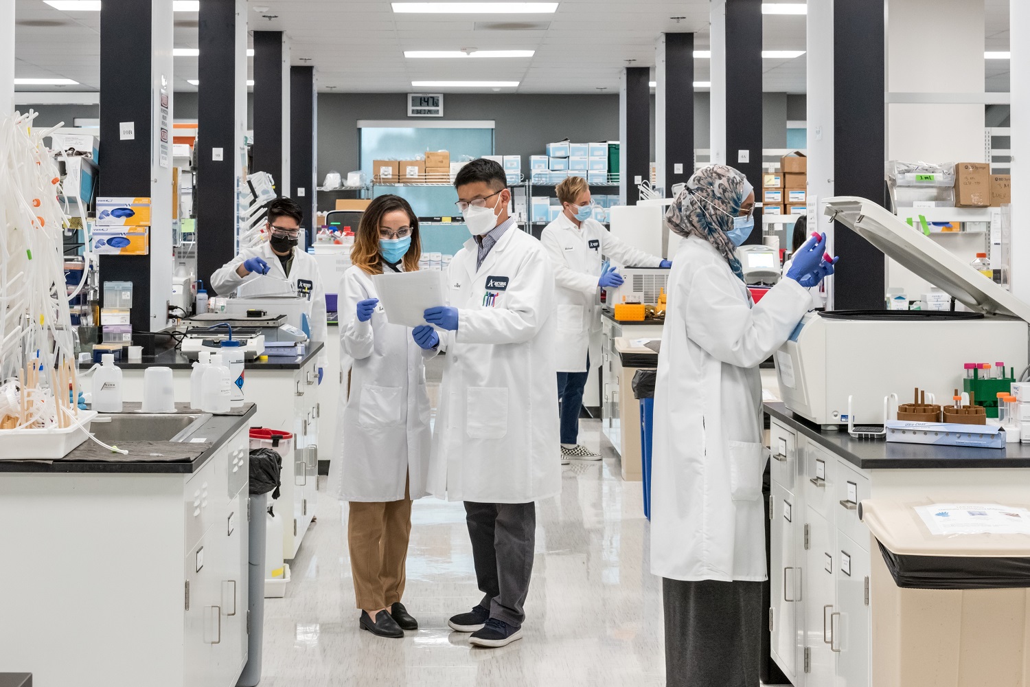 Vingroup nhận chuyển giao độc quyền công nghệ sản xuất vắc xin mRNA phòng Covid19 tại Việt Nam