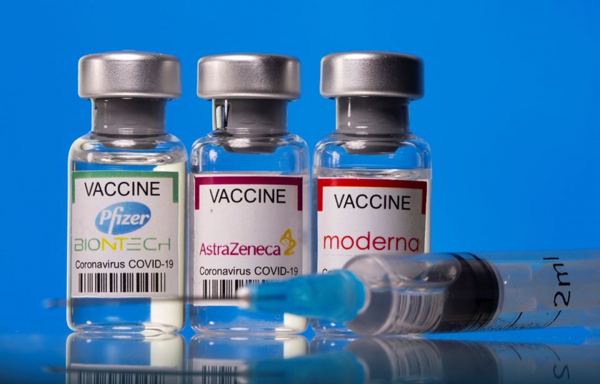Kết hợp vaccine AstraZeneca với Pfizer hoặc Moderna giảm 88 nguy cơ mắc Covid19