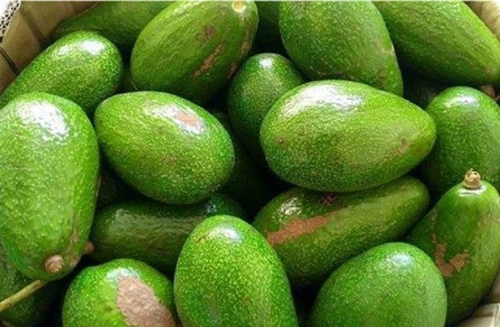 Cách chọn bơ sáp ngon không bị sượng đắng