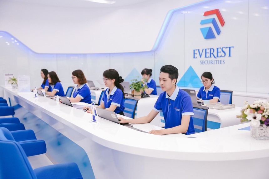 Phát hành thêm 40 triệu cổ phiếu chứng khoán Everest EVS tăng vốn điều lệ lên 1000 tỷ đồng