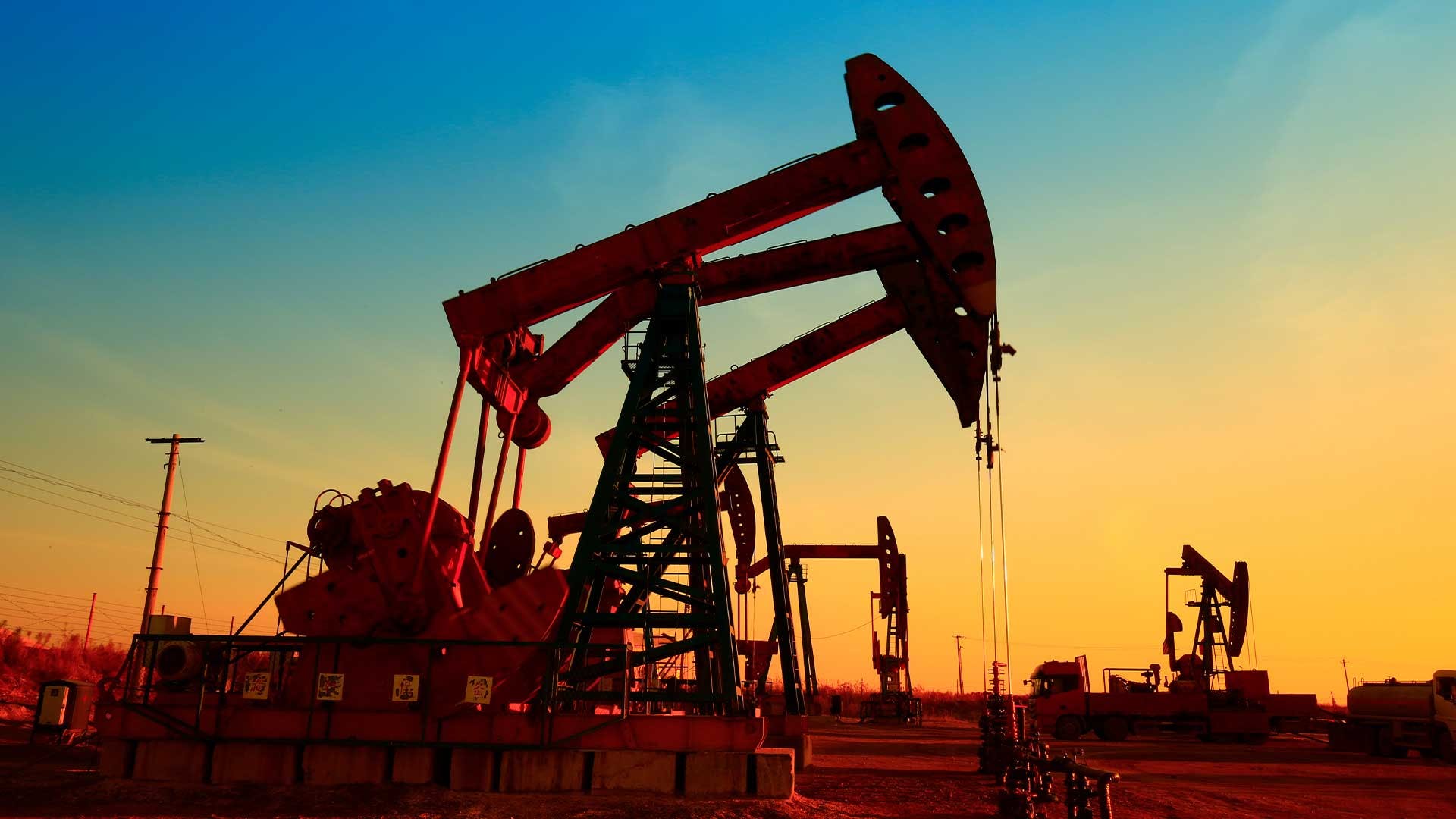 Giá xăng dầu hôm nay 309 Giá khí đốt đồng loạt giảm dầu Brent vuột mốc 80 USDthùng