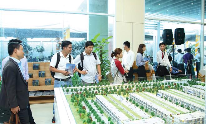 Sửa đổi luật kinh doanh bất động sản Bắt buộc hay hủy bỏ quy định giao dịch qua sàn