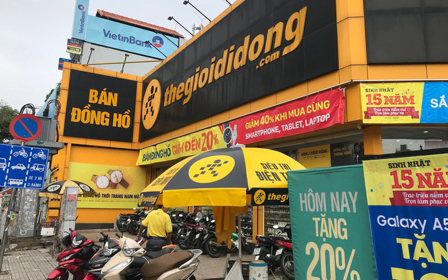 Chủ tịch Nguyễn Đức Tài đăng ký bán 1 triệu cổ phiếu MWG