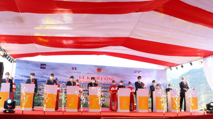 Hơn 5300 tỷ đồng xây dựng đường giao thông nối các tỉnh miền núi phía Bắc